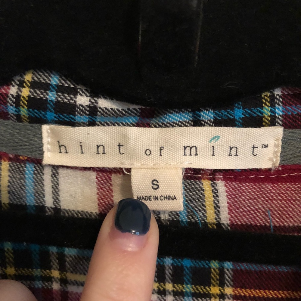 Flannel button down - Picture 4 of 5